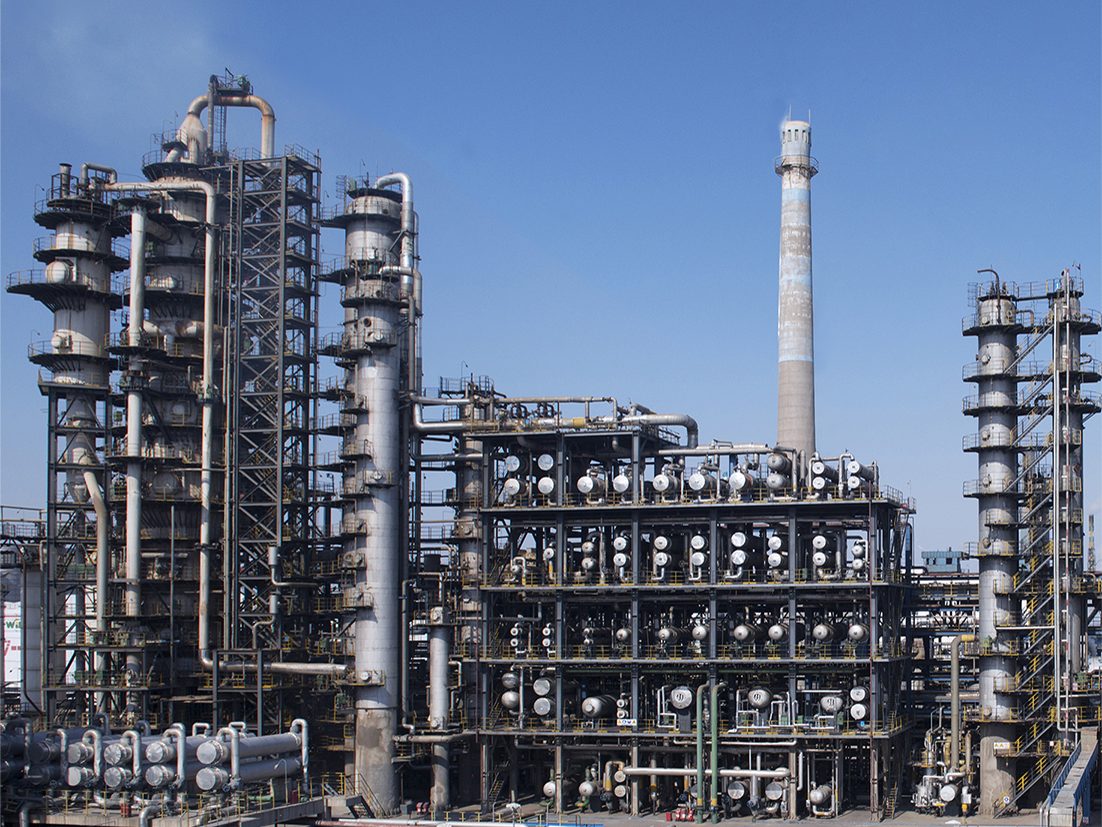 100萬噸催(cuī)化裂化 